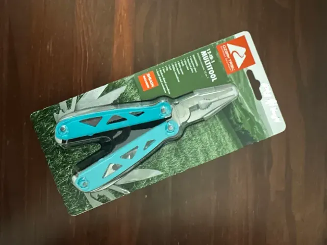 Canivete/Alicate Multi-tool 12-in-1 Ozark Trail Multi Função