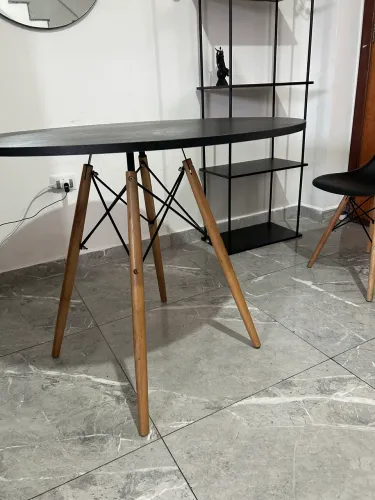 Mesa de jantar redonda