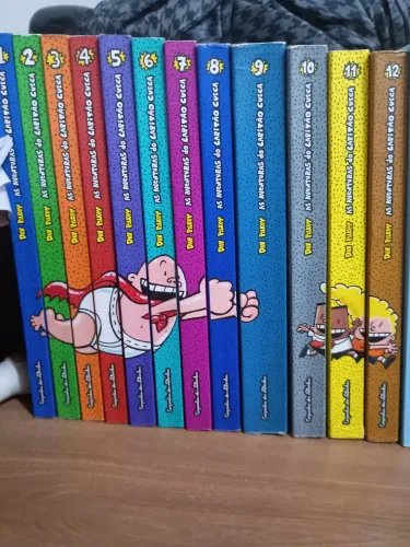 Coleção completa Capitão Cueca 12 volumes em cores