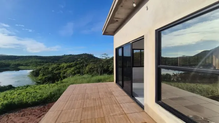Casa de serra em Baturité, 4 quartos, 2 suítes, vista para lago