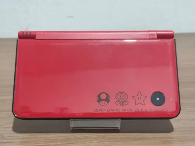 Nintendo DSi XL - Edição 25 Anos mario