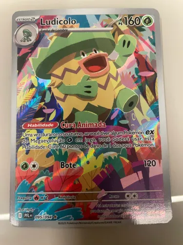 Carta Pokémon Ludicolo 095/094 IR - Coleção Fogo Fantasmagórico (PFL) - Impecável