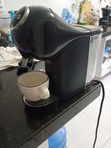 Cafeteira dolce Gusto gênio s plus