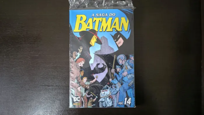 A Saga do Batman Vol. 14 - Primeira Temporada (Lacrado) - DC Comics - HQ Panini