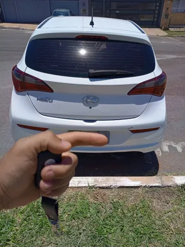 Hyundai HB20 Unique 1.0 Flex 12V Mec. 2019