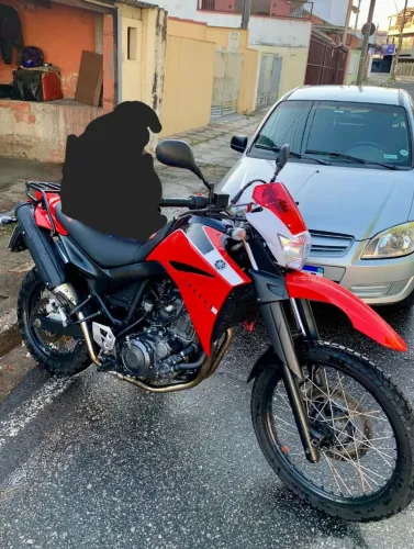Xt 660r