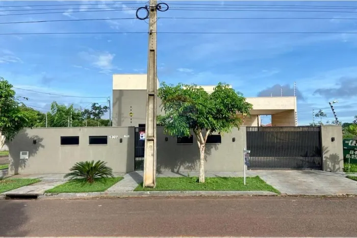 Casa no bairro Santa Clara à Venda!