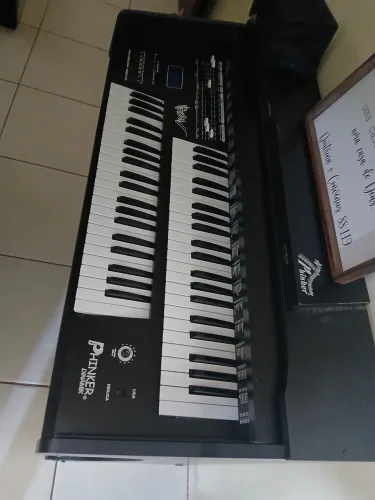 Orgao semi-novo