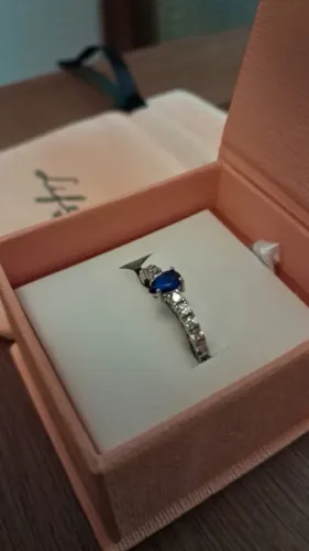 Anel em Prata com zircônias da Vivara!