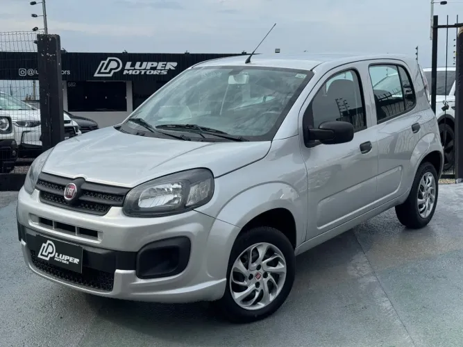 Fiat Uno Attractive 1.0 EVO Fire Flex 8V 5P 2021