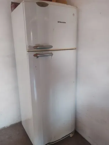 VENDO GELADEIRA
