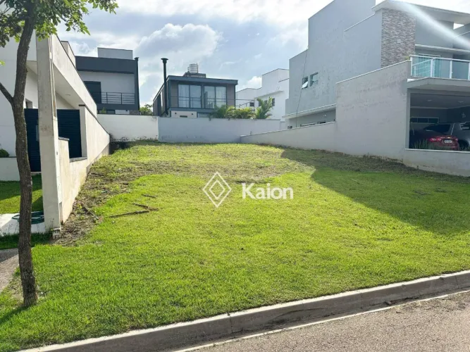 Terreno à venda no Condomínio Central Parque na cidade de Salto/SP