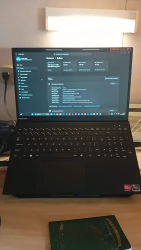 Positivo Ryzen 5, 16gb ram SSD 500gb, estado de Novo, bateria nunca usada