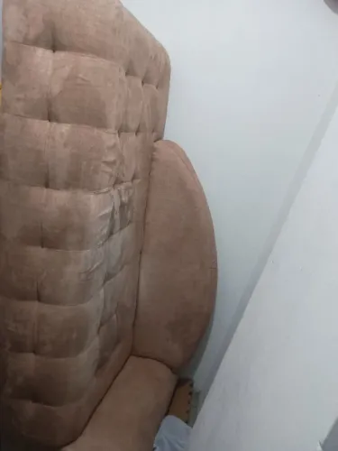 Vendo divã, estado de novo.aceito cartão com taxa da máquina