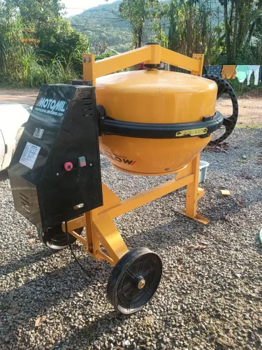 Betoneira 250lt