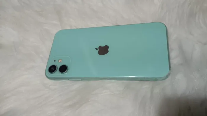 Vendo IPhone 11 ou troco com volta