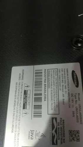 Vendo tv 32 polegadas com defeito na tela