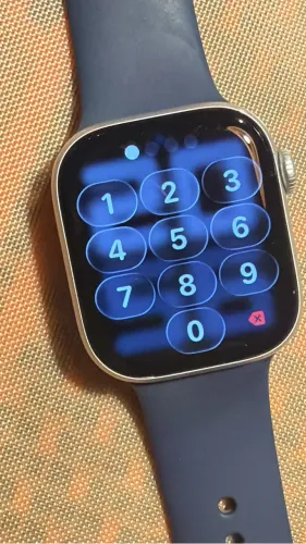 Apple Watch Series 10 (42mm) - Impecável! Único Dono + Completo na Caixa
