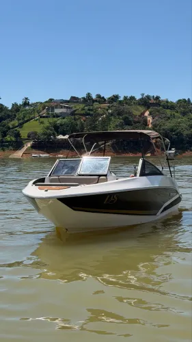 Lancha - Ventura Crossover 195 - Yamaha 115HP