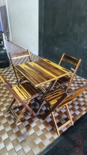 Vendo 2 conjuntos de mesa