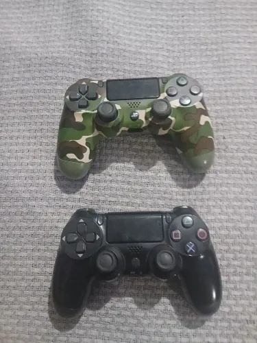 Vendo controles de ps4