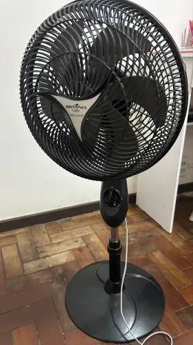 Ventilador Britânia mega turbo 30,127v