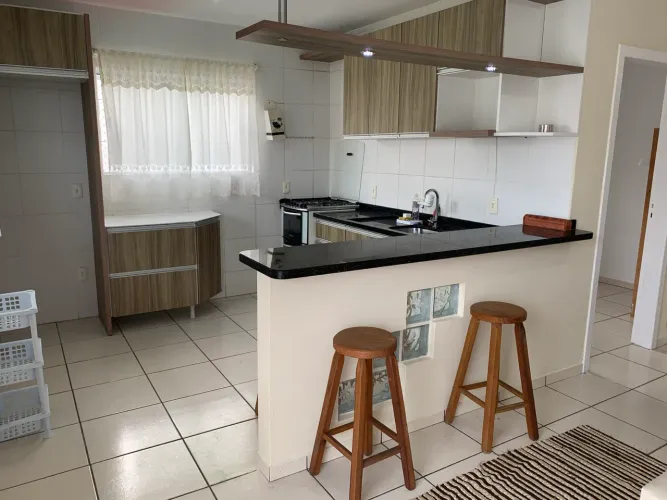 Seu Apê na Praia: 2 Quartos, Mobiliado e Pronto para Morar