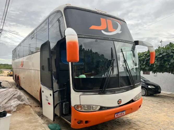 VENDO OU TROCO 1350 o400 457