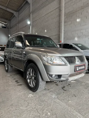 Mitsubishi Pajero TR4 2.0 Flex 16V 4X2 Aut. 2015