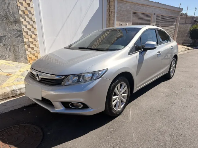 Honda Civic Sedan LXS 1.8/1.8 Flex 16V Aut. 4P 2014