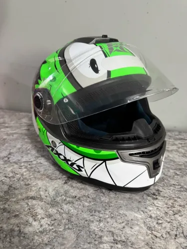 Capacete