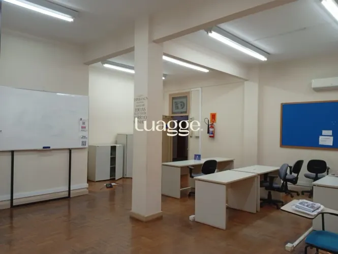 Excelente conjunto comercial com aproximadamente 62,94m² privativos