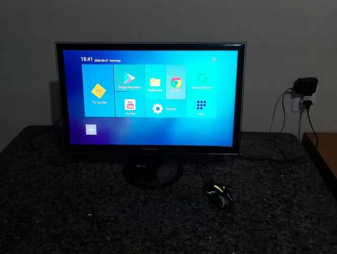 TV SAMSUNG + TV BOX