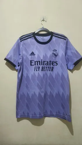Camisa  Real Madrid 2022/23 Away