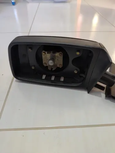 Retrovisor externo esquerdo Gol/Voyage/Parati/Saveiro quadrado