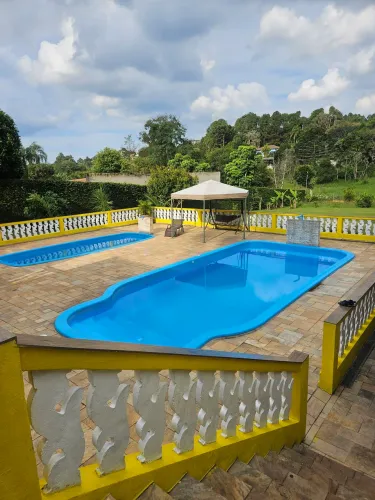 Vendo Piscina de Fibra IGLU 10x5