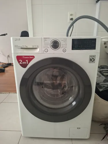 Lava e Seca LG 11kg/7kg Inverter Direct Drive AI DD CV3011WG4 - Excelente Estado