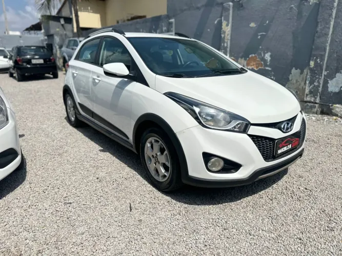 Hyundai HB20X Style 1.6 Flex 16V Mec. 2014