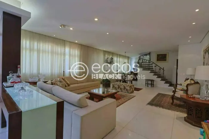 Cobertura à venda, 5 quartos, 1 suíte, 4 vagas, Lourdes - Belo Horizonte/MG