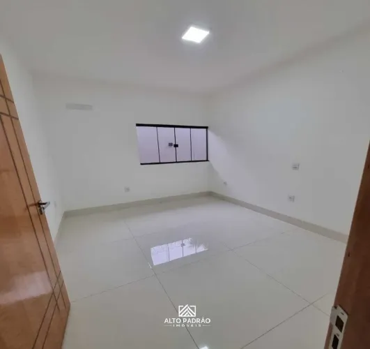 Casa à venda no bairro Parque Buriti em Goiânia/GO