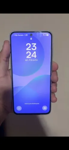 Vendo a36 5g 128gb <br>Caixa, nota fiscal, garantia da Samsung. <br>Valor: R$ 1300,00