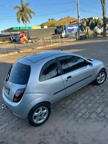 Ford KA GL 1.0i Zetec Rocam 2004