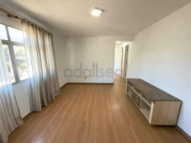 Apartamento para ALUGUEL com 3 quartos em frente ao Jardim Botânico Curitiba