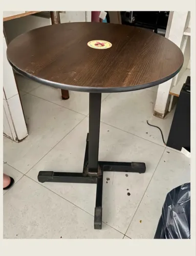 Mesa Bistrô