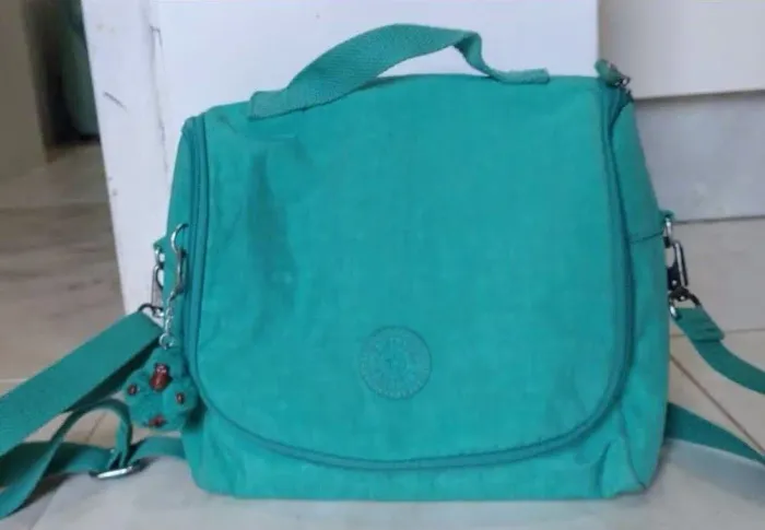 Lancheira Kipling