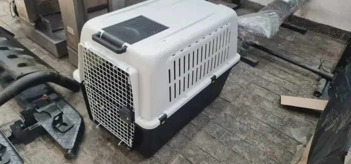 Caixa de Transporte Cachorro Grande Pastor usada 1 única vez