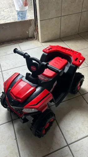 Quadriciclo  elétrico infantil ATV