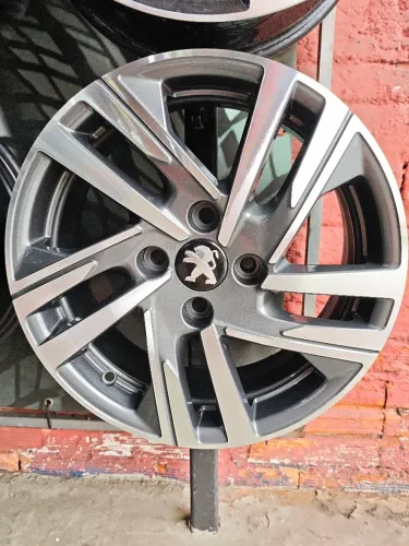 Rodas Peugeot 16