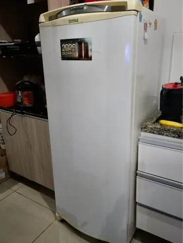 Geladeira cônsul frosfree