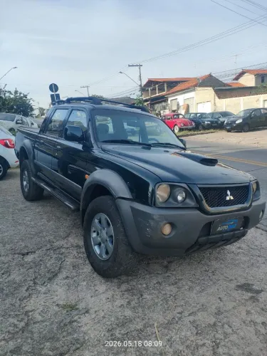 Mitsubishi L200 Outdoor HPE 2.5 4X4 CD T.dies. Mec. 2011